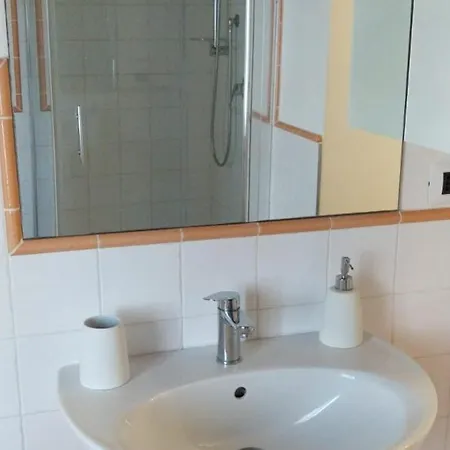 Immersa Nel *