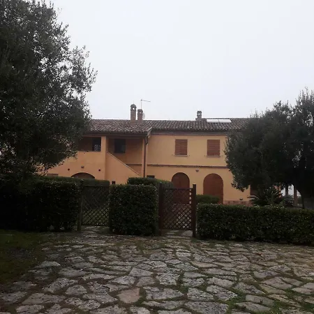 Immersa Nel Daire Osimo